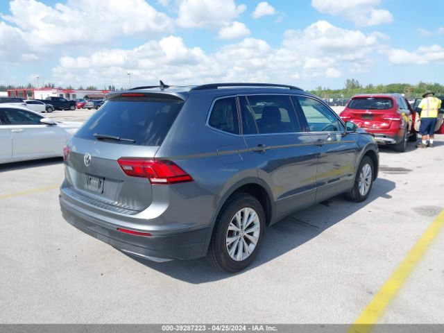 3VV3B7AX4KM046797 Volkswagen Tiguan 2.0t Se/2.0t Sel/2.0t Sel R-line/2.0t Sel R-line Black
