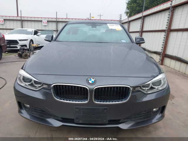 WBA3C3C5XEP661687 BMW 320i Xdrive