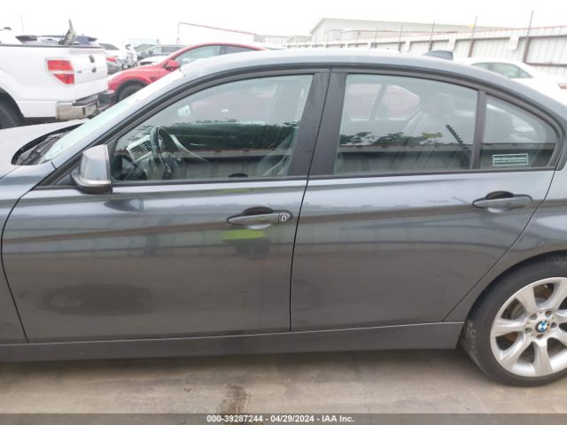 WBA3C3C5XEP661687 BMW 320i Xdrive