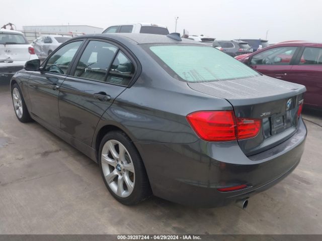 WBA3C3C5XEP661687 BMW 320i Xdrive