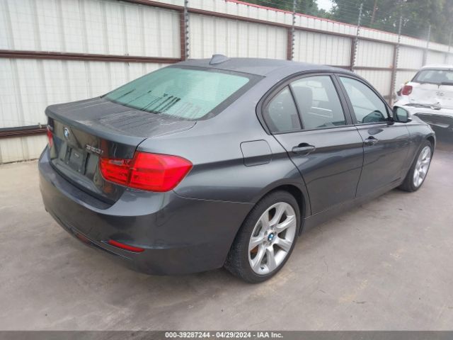 WBA3C3C5XEP661687 BMW 320i Xdrive
