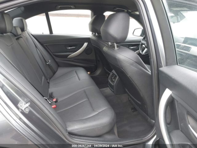 WBA3C3C5XEP661687 BMW 320i Xdrive