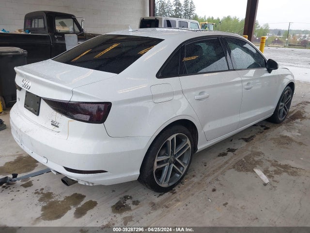 WAUB8GFF5H1032001 Audi A3 2.0t Premium