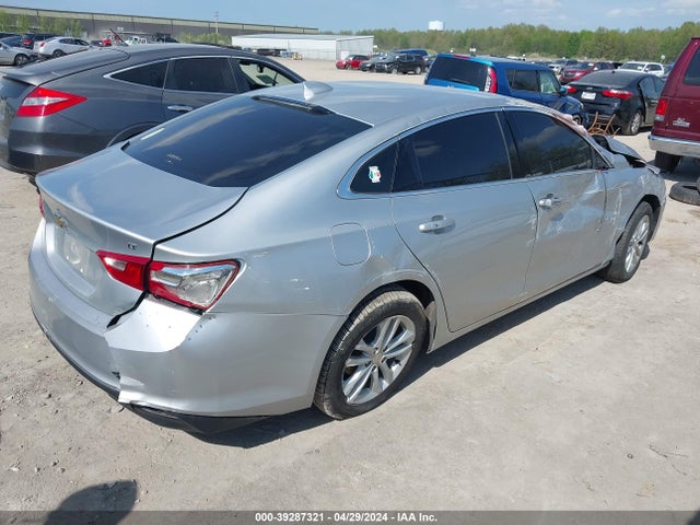 Chevrolet MALIBU LT 2018 1G1ZD5ST8JF143320 Image 4