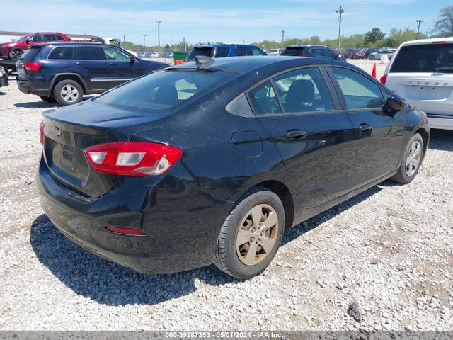 Chevrolet Cruze Ls Auto 2017 1G1BC5SM8H7166789 Image 4