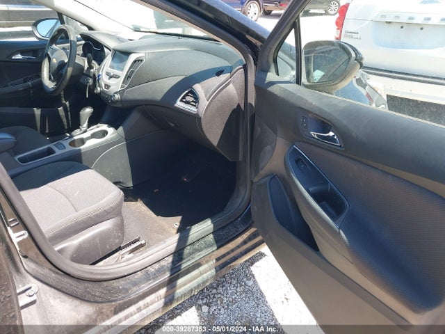 Chevrolet Cruze Ls Auto 2017 1G1BC5SM8H7166789 Image 5