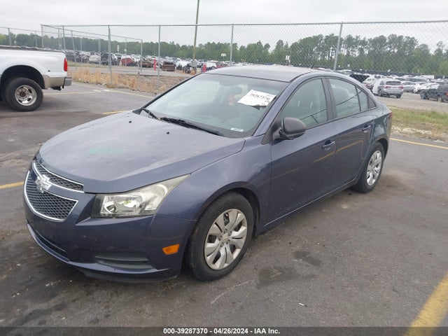 Chevrolet Cruze Ls Auto 2014 1G1PA5SH5E7403734 Image 2