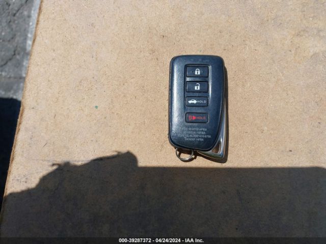 JTHBA1D24H5057046 Lexus IS 200T