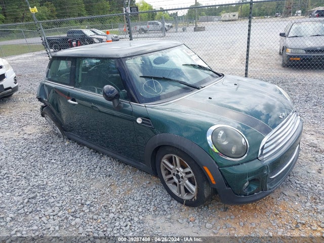 2011 MINI COOPER WMWSU3C53BT096047 Photo 0