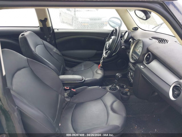 2011 MINI COOPER WMWSU3C53BT096047 Photo 4