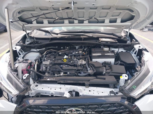 Toyota Corolla Cross Le 2023 7MUCAAAG2PV066221 Image 10
