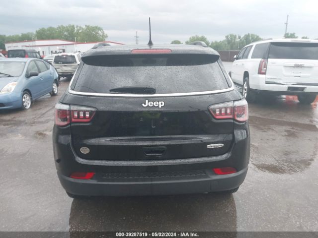 3C4NJCBB8LT166261 Jeep Compass Latitude Fwd