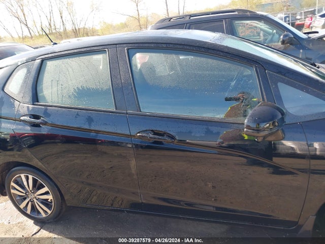 Honda FIT EX 2016 JHMGK5H76GX000625 Image 14