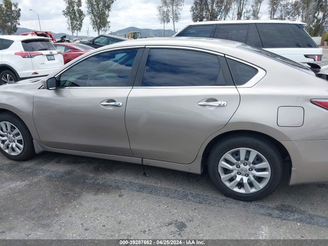 Nissan Altima 2.5 S 2015 1N4AL3APXFC571176 Image 15