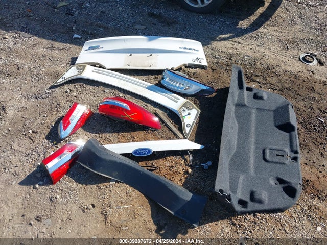 Ford Fusion Titanium 2019 3FA6P0D92KR180332 Image 12