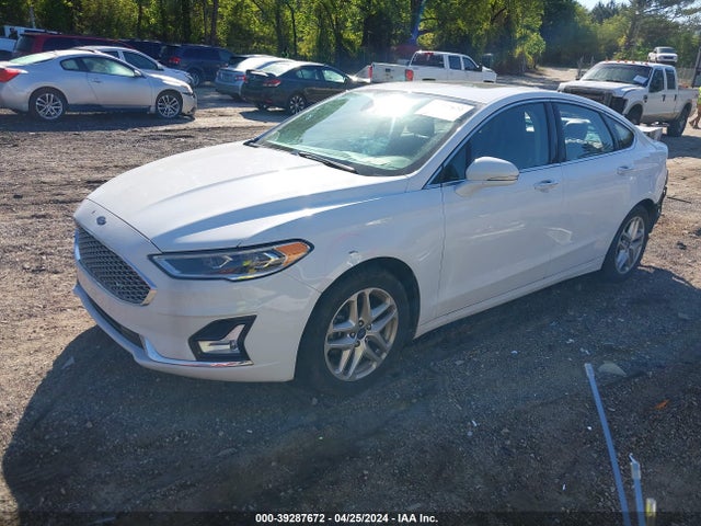 Ford Fusion Titanium 2019 3FA6P0D92KR180332 Image 2