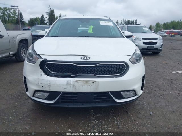 KNDCB3LC6K5350592 KIA NIRO LX