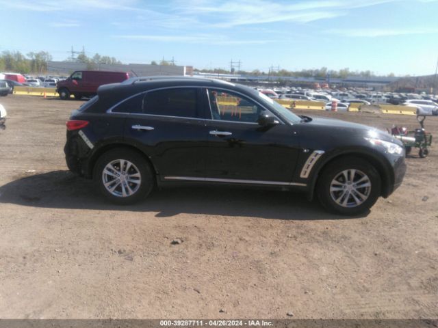 JN8CS1MW7FM480961 Infiniti QX70