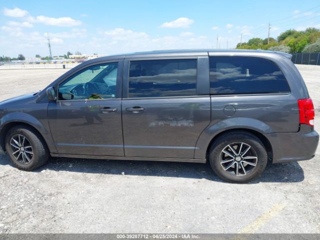 2C4RDGBG8JR221884 Dodge Grand Caravan Se Plus