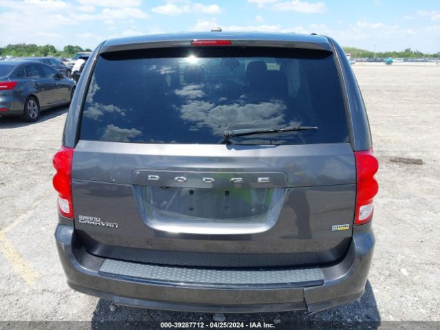 2C4RDGBG8JR221884 Dodge Grand Caravan Se Plus