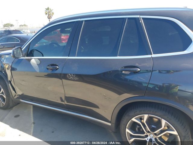 5UXCR4C06N9M49979 BMW X5 Sdrive40i