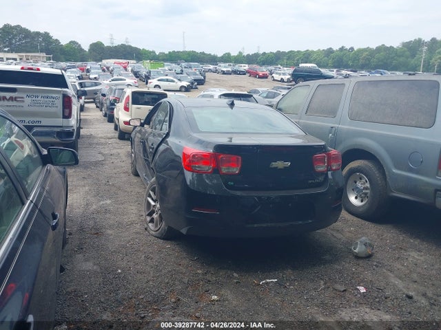 Chevrolet MALIBU 1LT 2015 1G11C5SL5FF256827 Image 3