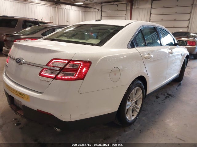 Ford TAURUS SE 2016 1FAHP2D87GG103479 Image 4
