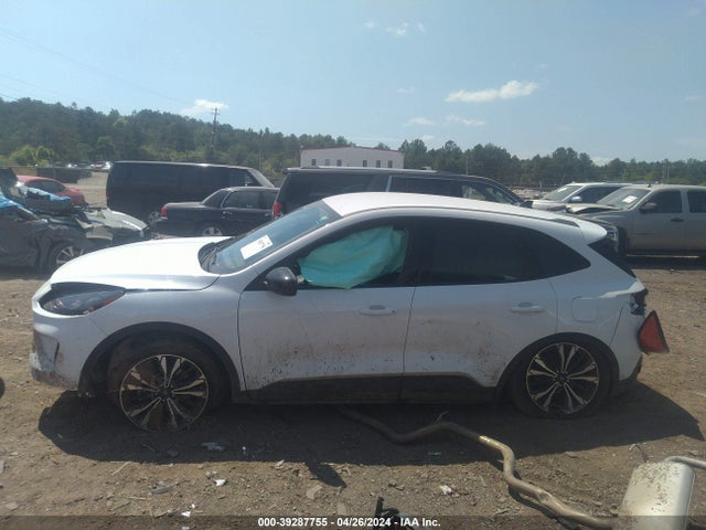 Ford ESCAPE SE 2022 1FMCU0G61NUB57642 Image 14
