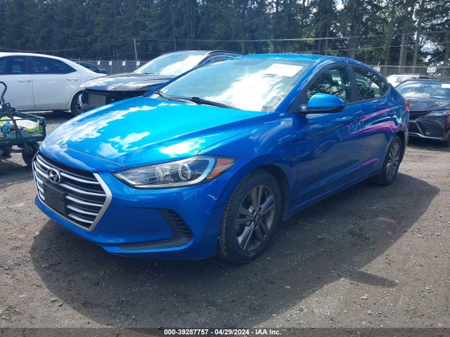 Hyundai ELANTRA SE 2017 5NPD84LF3HH135778 Image 2