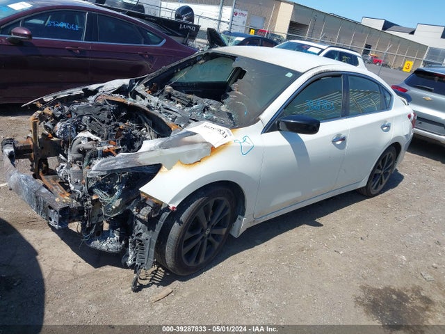 Nissan Altima 2.5 Sr 2017 1N4AL3AP9HC230029 Image 2