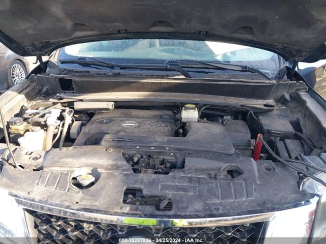 5N1AR2MN5EC689692 Nissan Pathfinder Sv