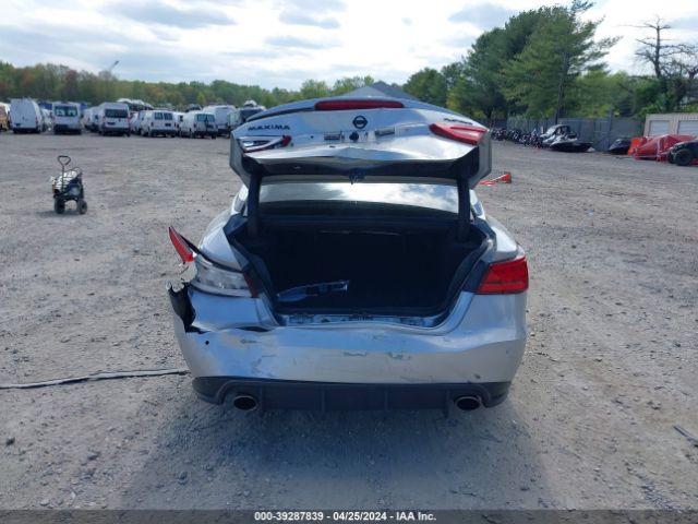 1N4AA6AP8HC384450 Nissan Maxima 3.5 Platinum