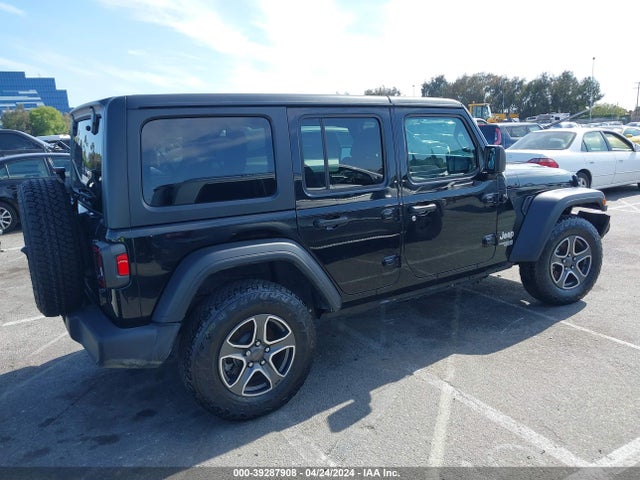1C4HJXDN5MW678745 Jeep Wrangler Unlimited Sport S 4x4