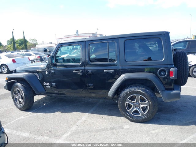 1C4HJXDN5MW678745 Jeep Wrangler Unlimited Sport S 4x4