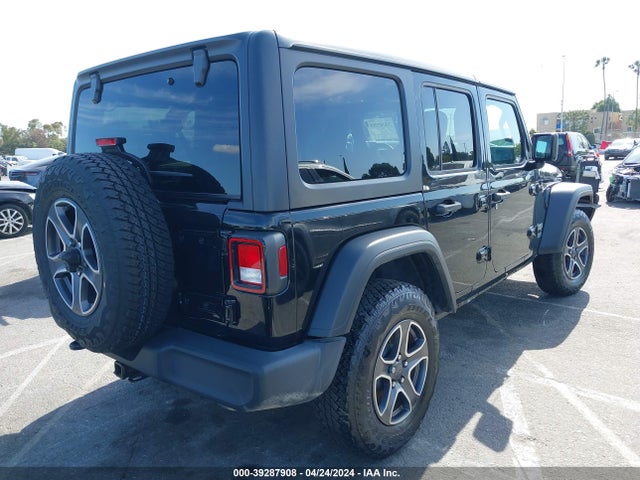 1C4HJXDN5MW678745 Jeep Wrangler Unlimited Sport S 4x4