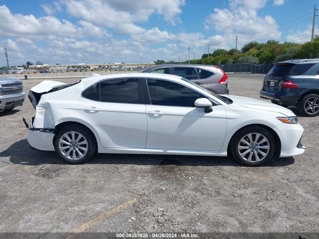Toyota CAMRY LE 2020 4T1C11AK6LU863233 Image 12