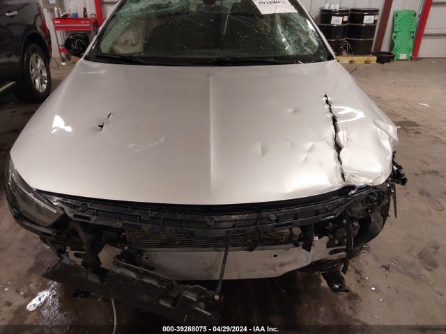 W04GU8SX0J1128689 Buick Regal Tourx Preferred