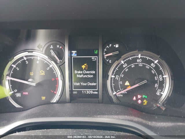 Toyota 4runner Limited 2023 JTEKU5JR5P6203377 Image 7