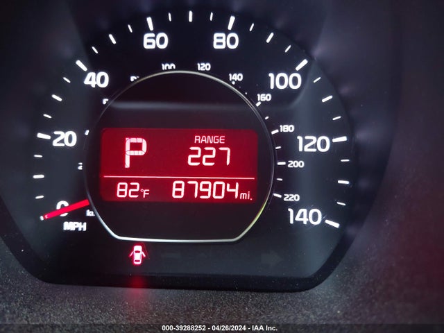 KIA SOUL + 2018 KNDJP3A58J7563964 Image 15