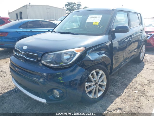 KIA SOUL + 2018 KNDJP3A58J7563964 Image 2