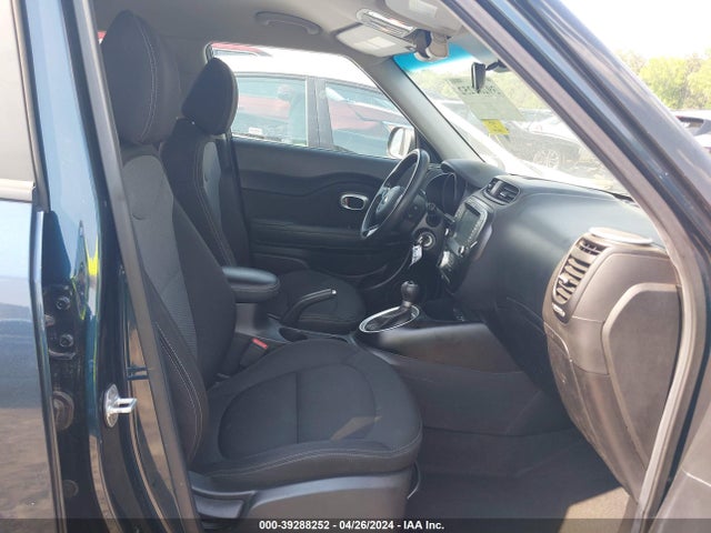 KIA SOUL + 2018 KNDJP3A58J7563964 Image 5