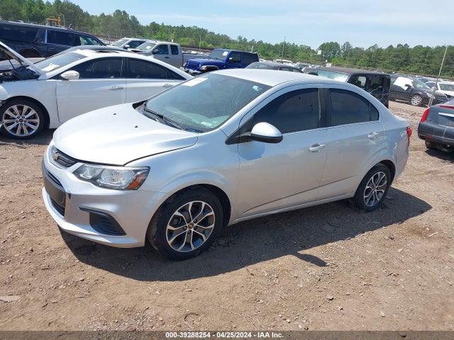 Chevrolet Sonic Lt Auto 2017 1G1JD5SH1H4106401 Image 2