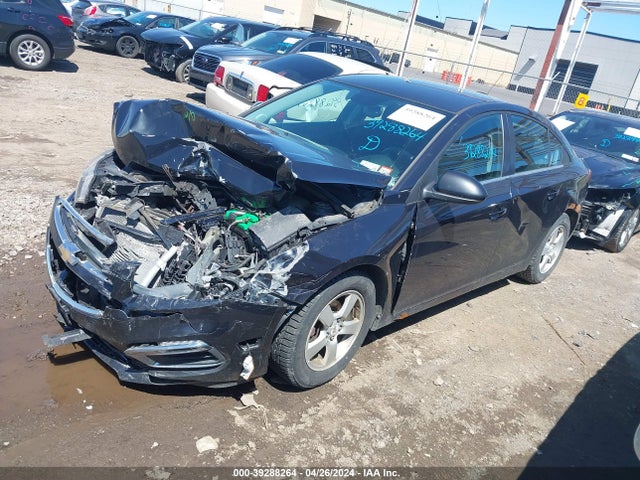 Chevrolet Cruze 1lt Auto 2015 1G1PC5SB5F7220583 Image 2