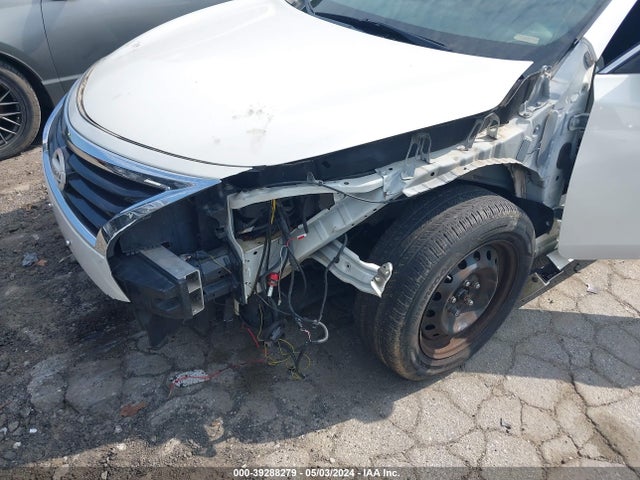 Nissan Altima 2.5 S 2014 1N4AL3AP2EC130205 Image 6