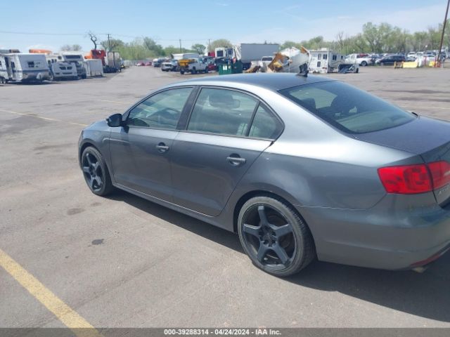 3VWD17AJ9EM241488 Volkswagen Jetta 1.8t Se