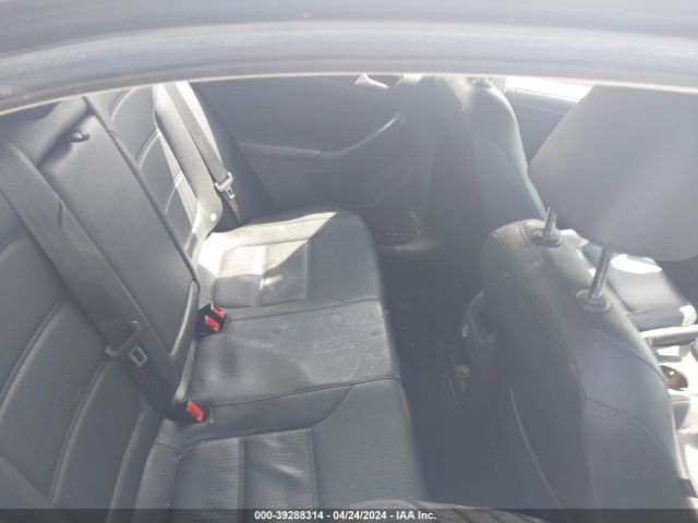 3VWD17AJ9EM241488 Volkswagen Jetta 1.8t Se