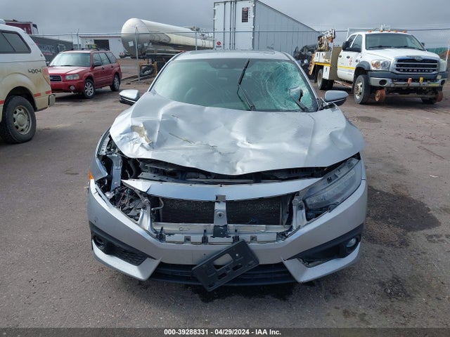 Honda Civic Touring 2017 19XFC1F93HE014281 Image 6