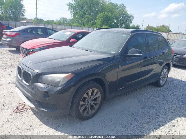 BMW X1 Xdrive28i 2014 WBAVL1C51EVY17947 Image 2