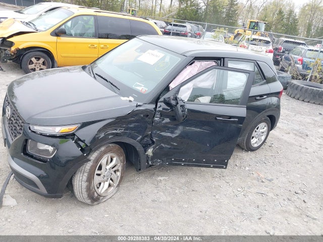 Hyundai Venue Se 2023 KMHRB8A35PU265908 Image 2