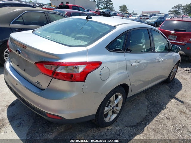 39288433 :رقم المزاد ، 1FADP3F2XDL151445 vin ، 2013 Ford Focus Se مزاد بيع